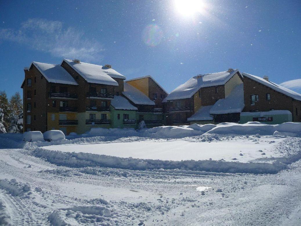 Apt confortable au pied des pistes et de la forêt Bolquere Exterior foto